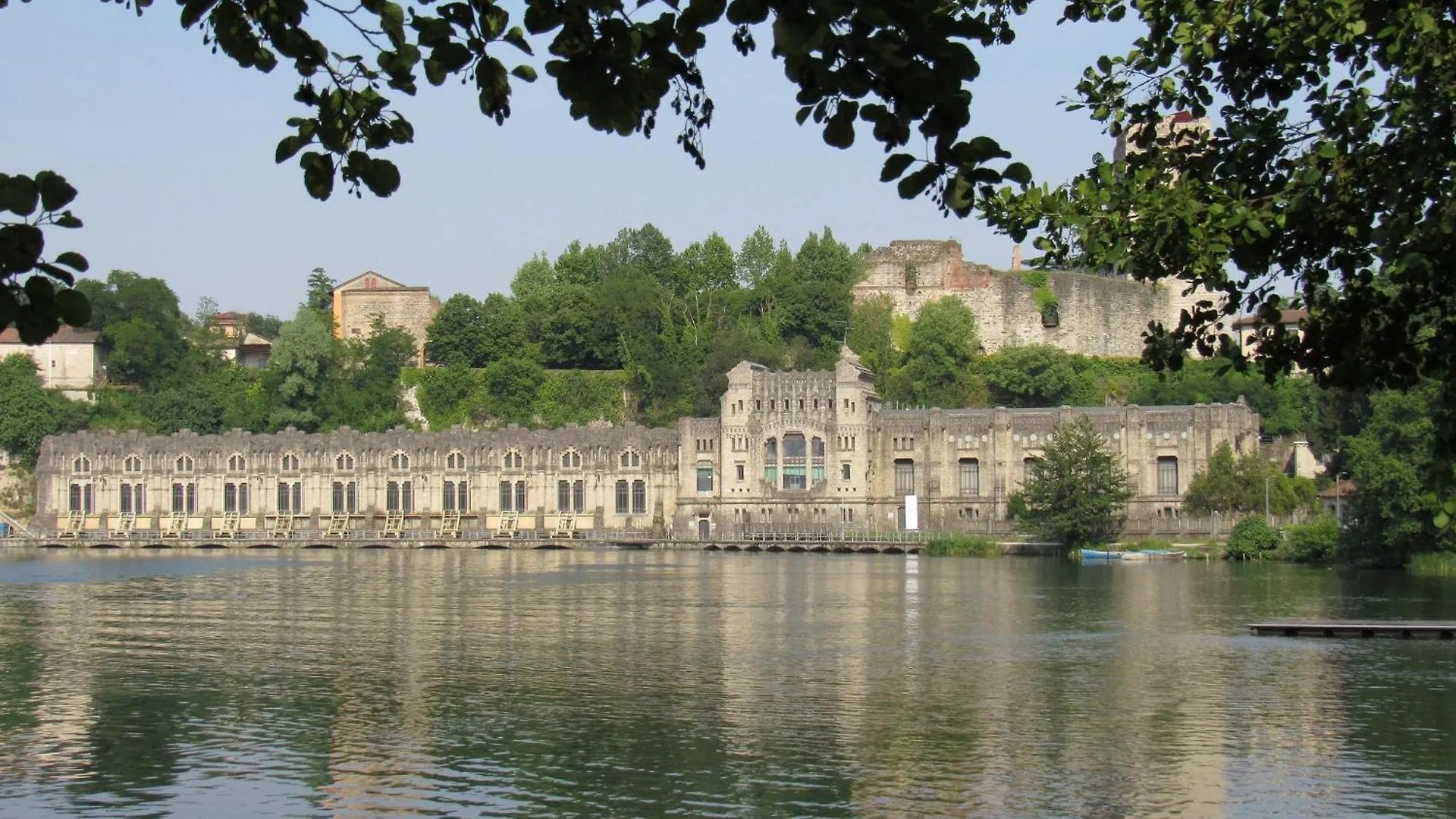 Il Portico - 1711 Luxury Guest House Arlate